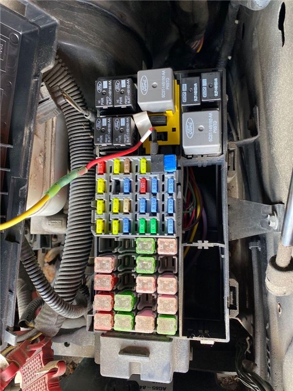 2009 Ford Explorer Fuse Box Diagram